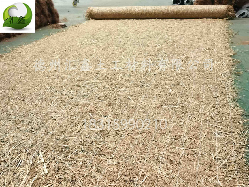 椰絲毯和秸稈草毯的區別(圖2) 椰絲毯和秸稈草毯的區別(圖2)