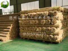 廣東茂名張經(jīng)理訂購(gòu)了8700平方米護(hù)坡植草毯準(zhǔn)備